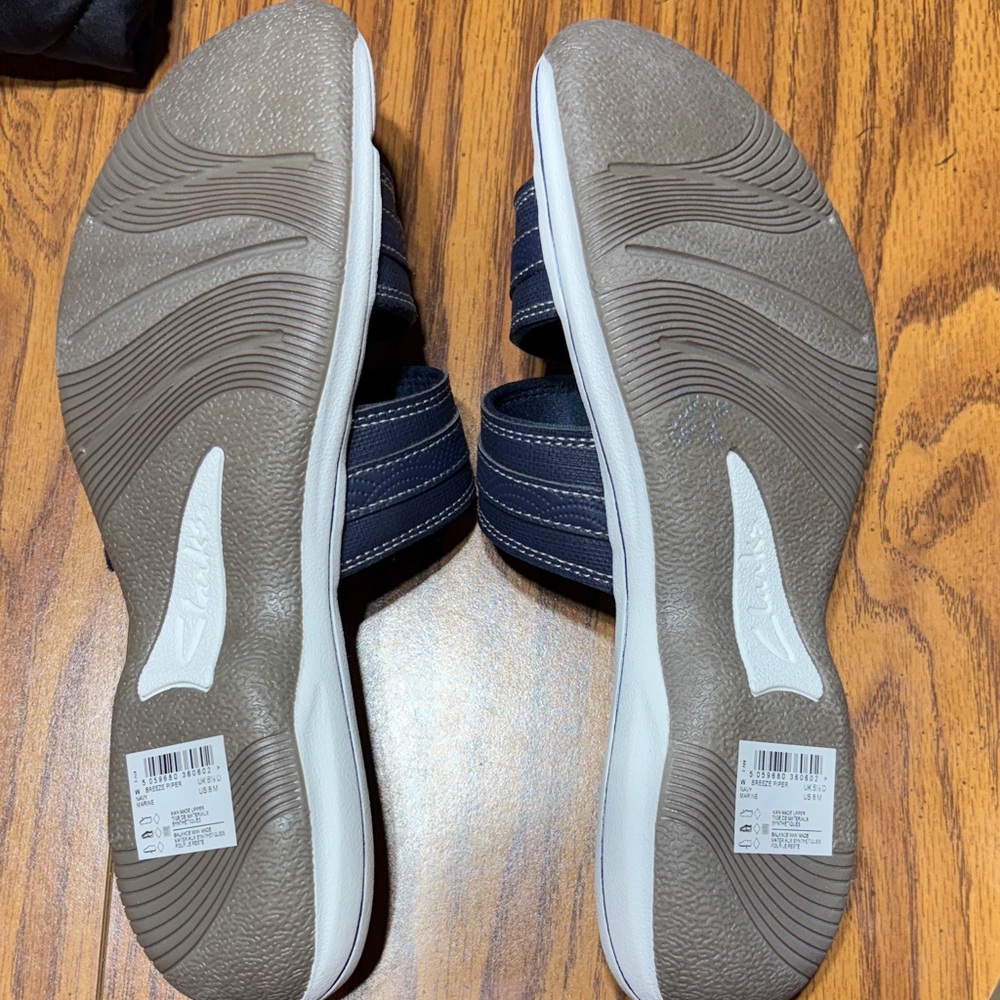 Clarks Cloudsteppers Navy Slide Sandals - Picture 2 of 2